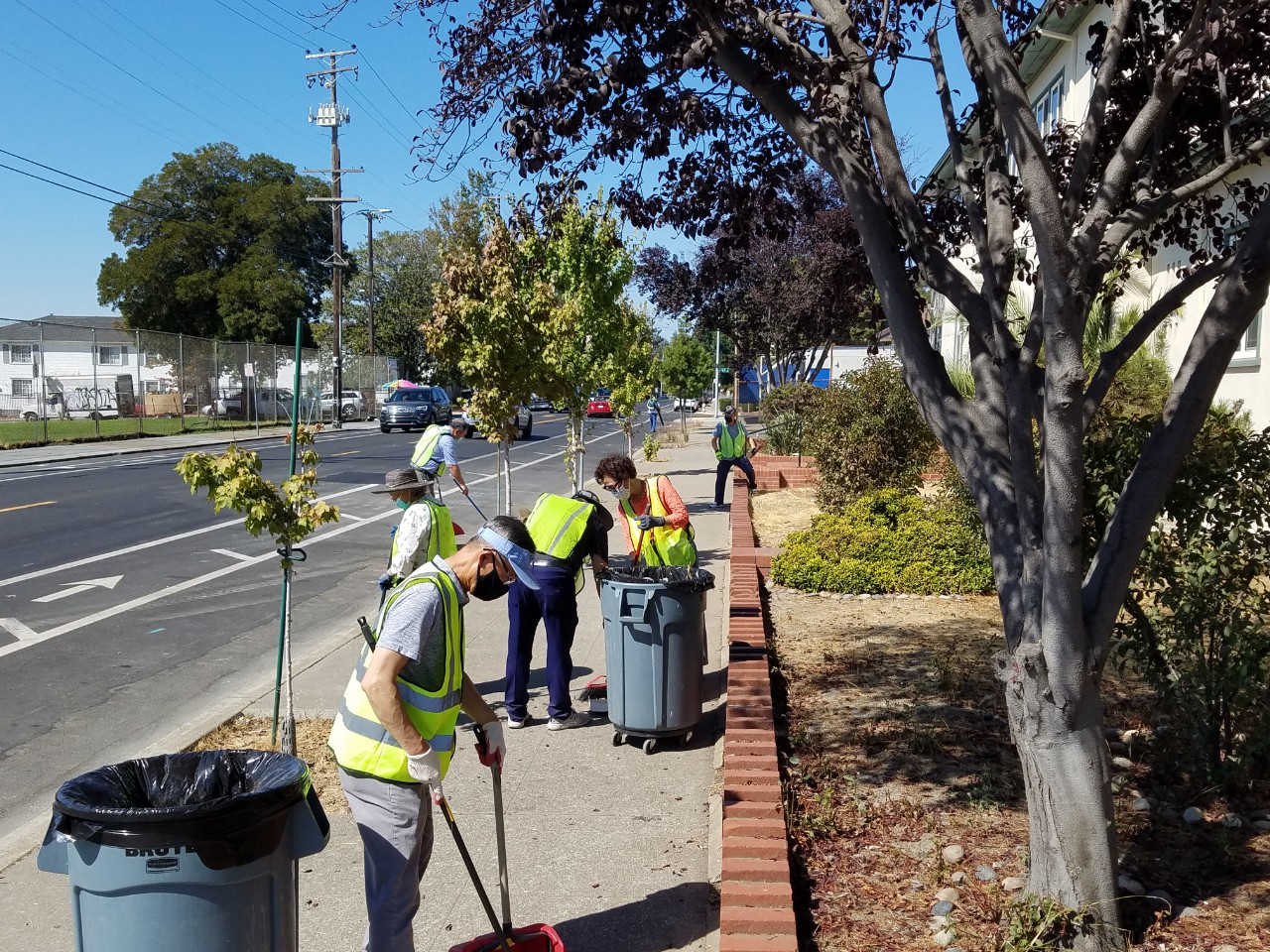 [본당 외곽 청소] 10/2 Oakland Abundant Aid(Citywide Cleanup) 행사에, 본당 교우님들과 빗자루회원들이 참여했습니다