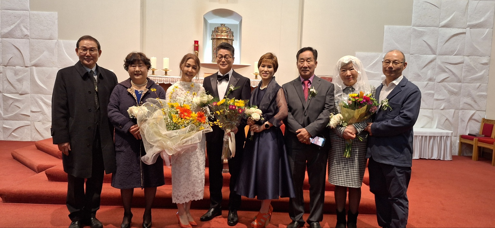 설날 합동위령미사, 구역 대항 윷놀이 와, 젠가 게임, 혼인갱신식(부부 축복식) 미사