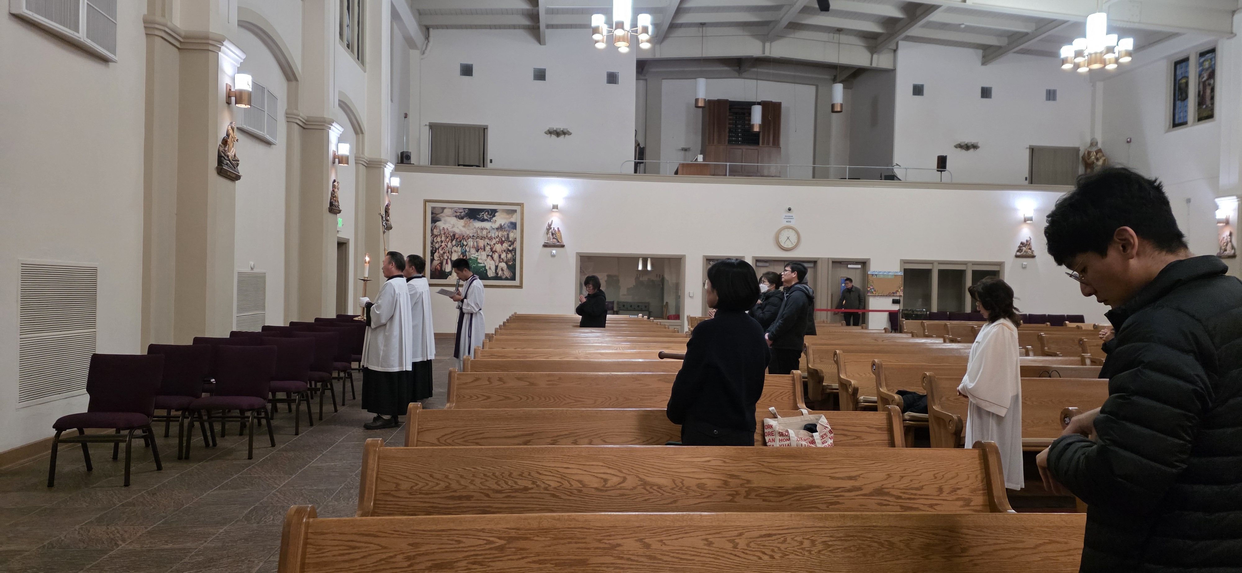 정홍철 아우구스티노 신부(예수회)/ 도형준 베드로 부재(예수회)